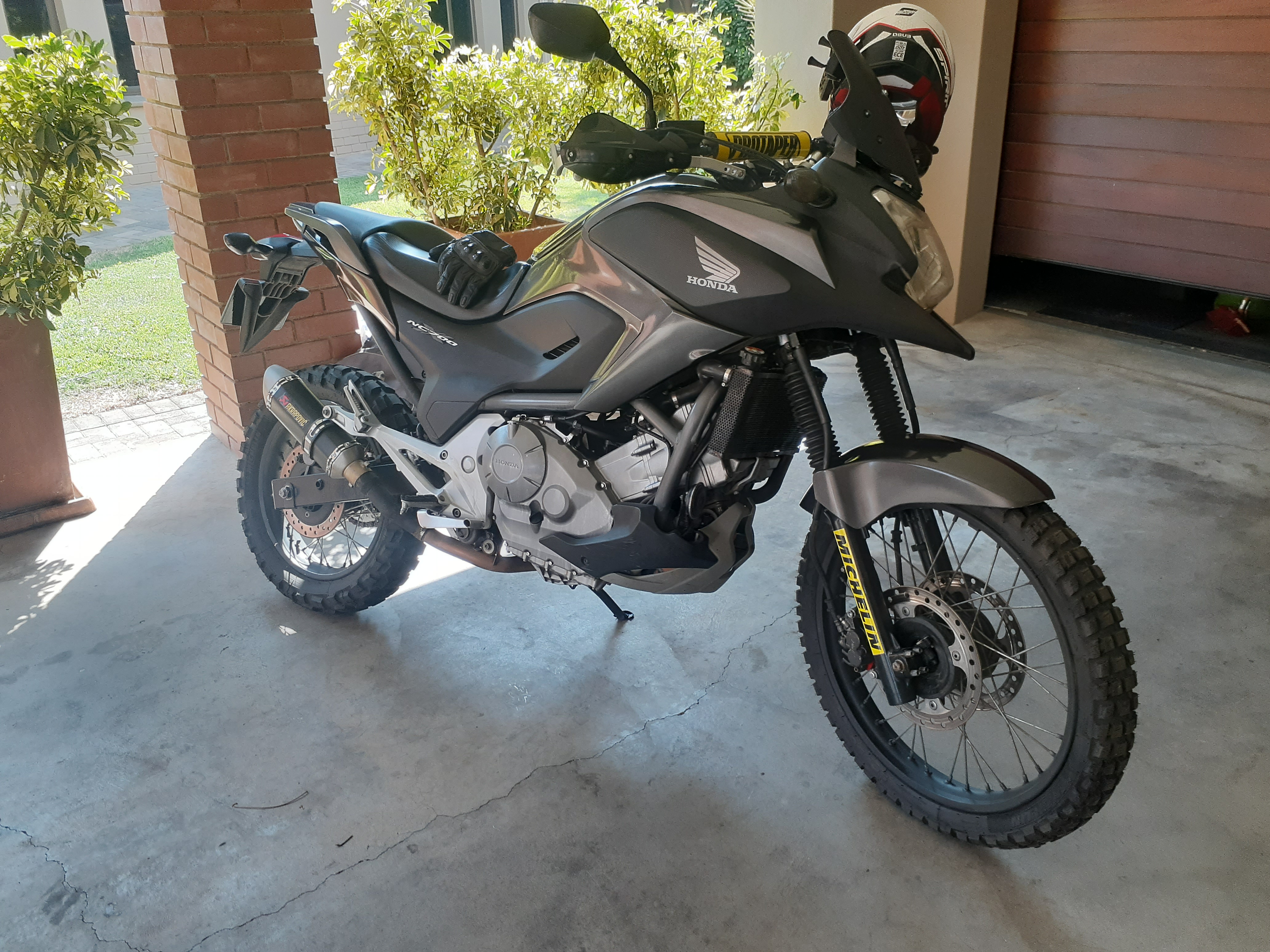 Nc700x adventure deals